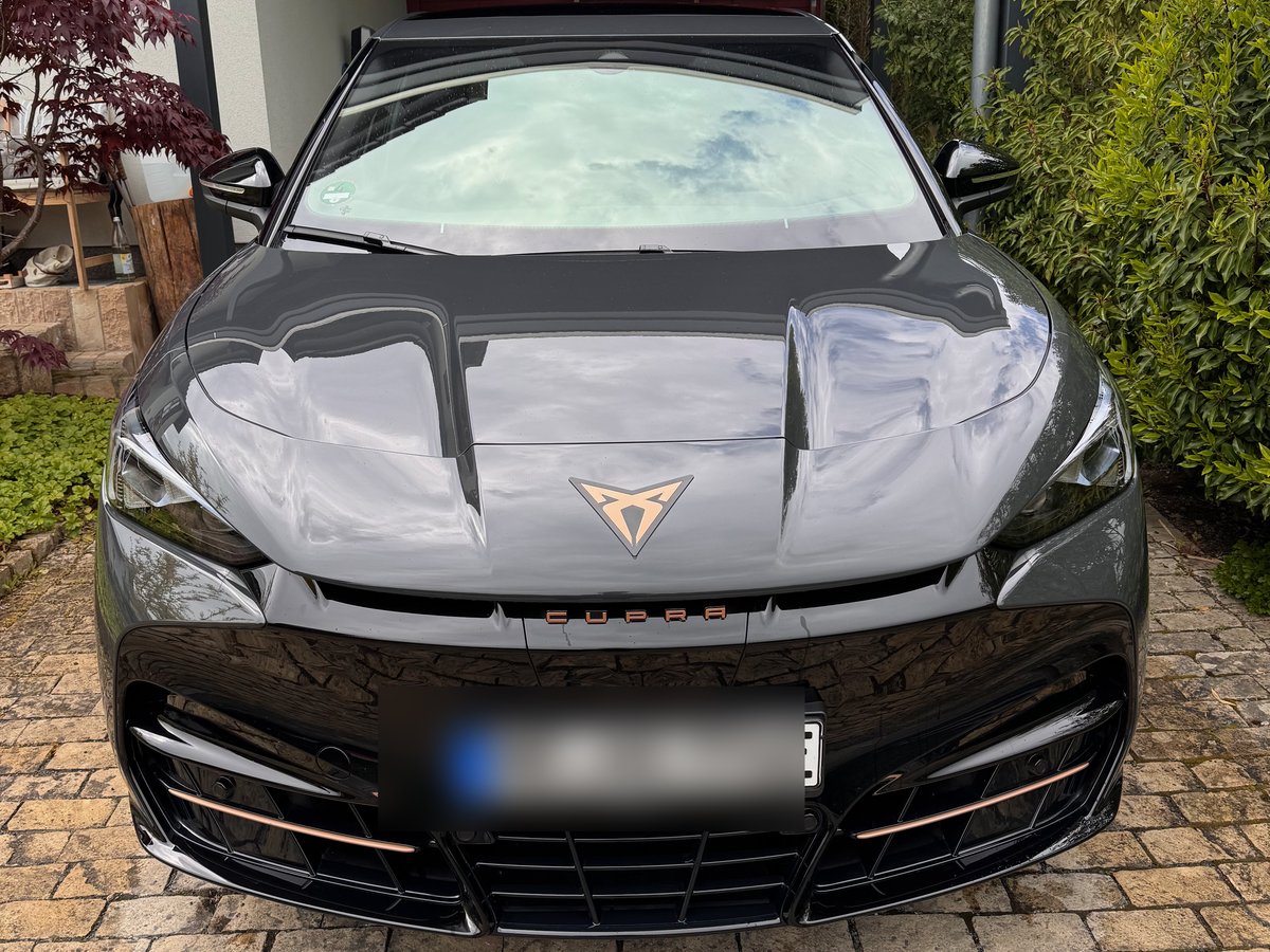 CUPRA Tavascan Front nach Premium-Aufbereitung