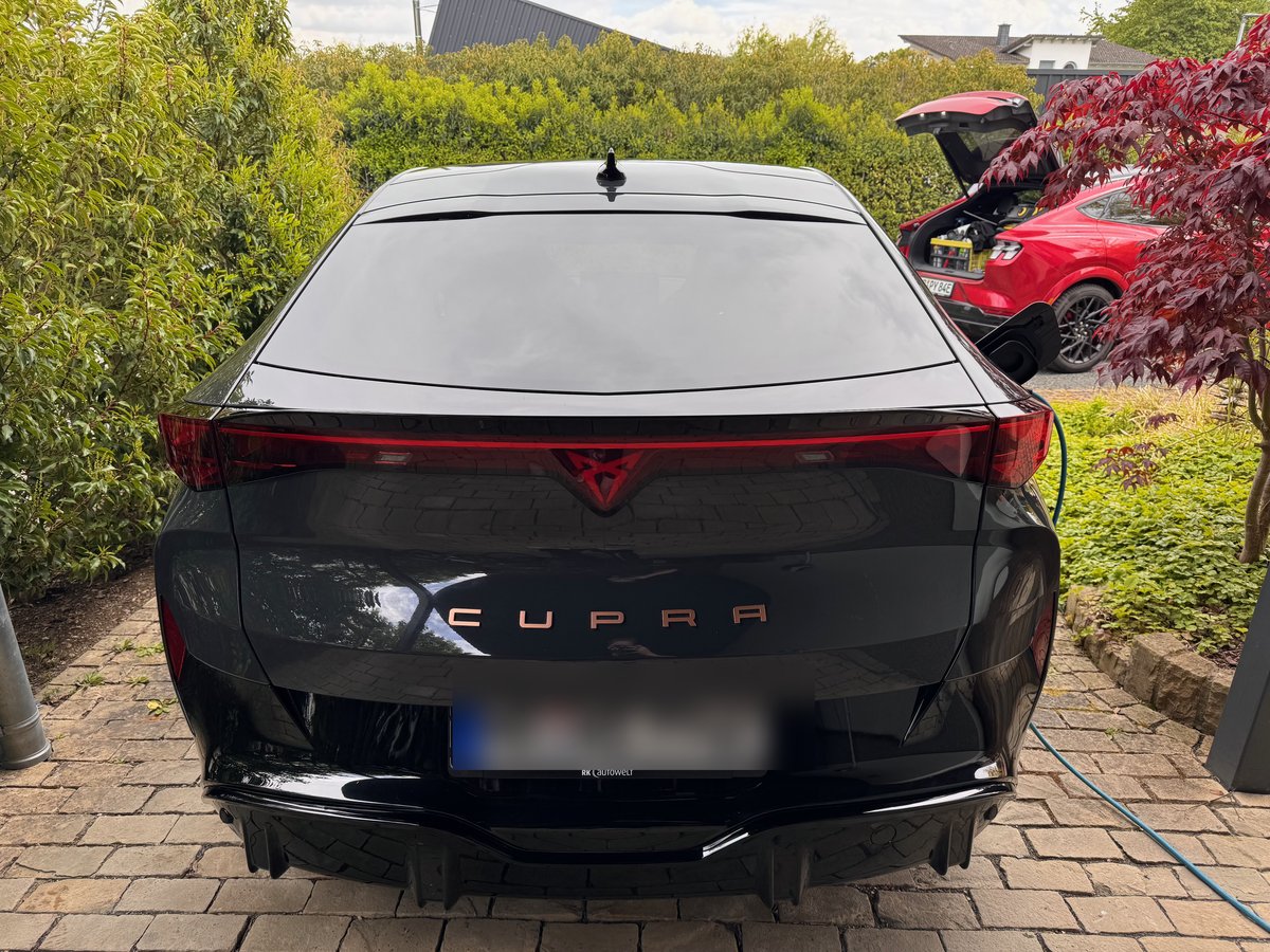 CUPRA Tavascan Heck nach Premium-Aufbereitung